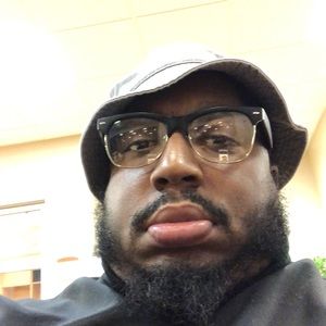 Meet your Posher, Mark